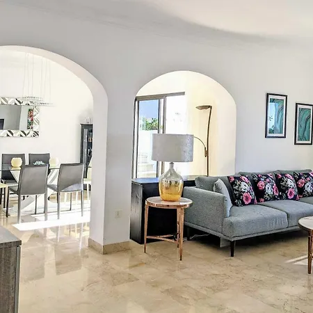 Hotel Coral 4*