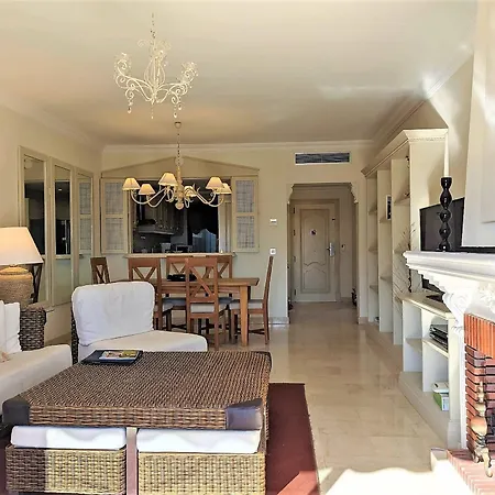 Coral Hotel 4*
