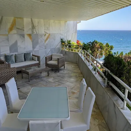 Coral Marbella